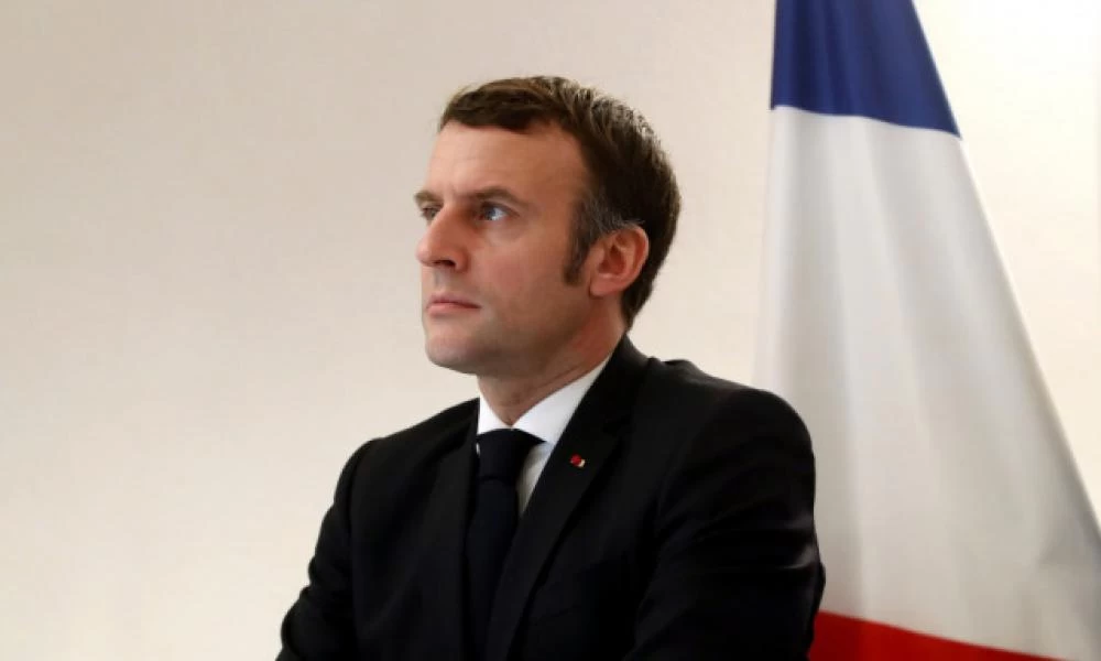 Κορoνοϊός: Ο Μακρόν θέλει πάσο υγείας, όχι πιστοποιητικό εμβολιασμού στη Γαλλία